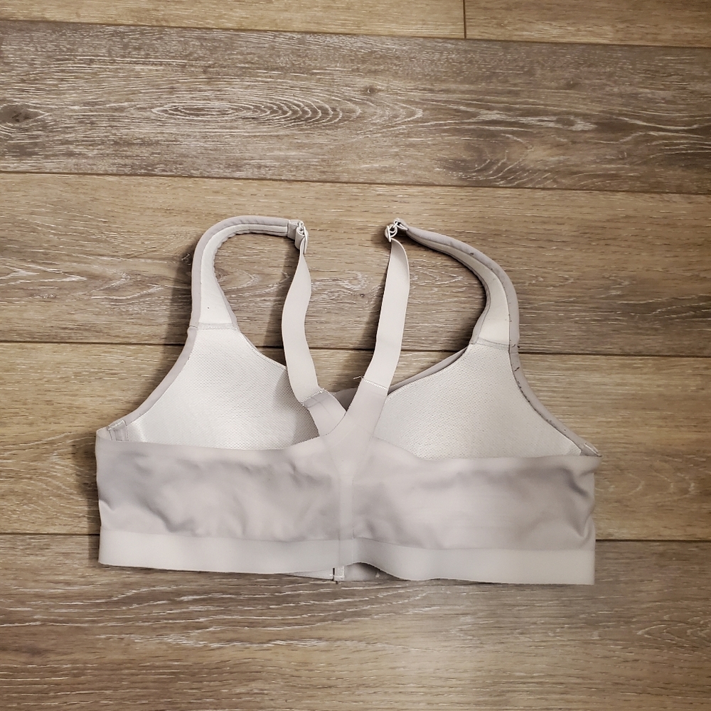 Womens Victoria's Sports Bra Sz 36C - Picture 2 of 6